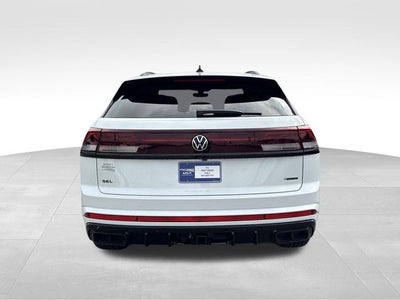 2026 Volkswagen Atlas Cross Sport 2.0T SEL R-Line Black