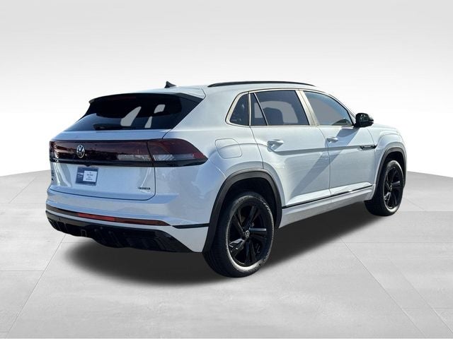 2026 Volkswagen Atlas Cross Sport 2.0T SEL R-Line Black
