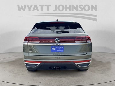 2026 Volkswagen Atlas Cross Sport 2.0T SEL