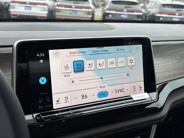 2026 Volkswagen Atlas 2.0T SEL