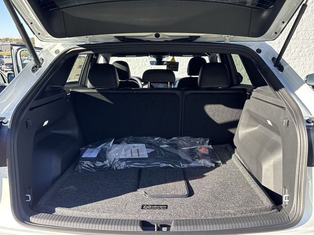 2026 Volkswagen Atlas Cross Sport 2.0T SE