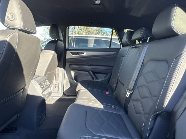 2026 Volkswagen Atlas Cross Sport 2.0T SE