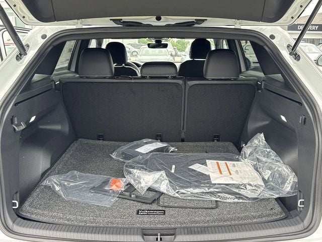 2026 Volkswagen Atlas Cross Sport 2.0T SE