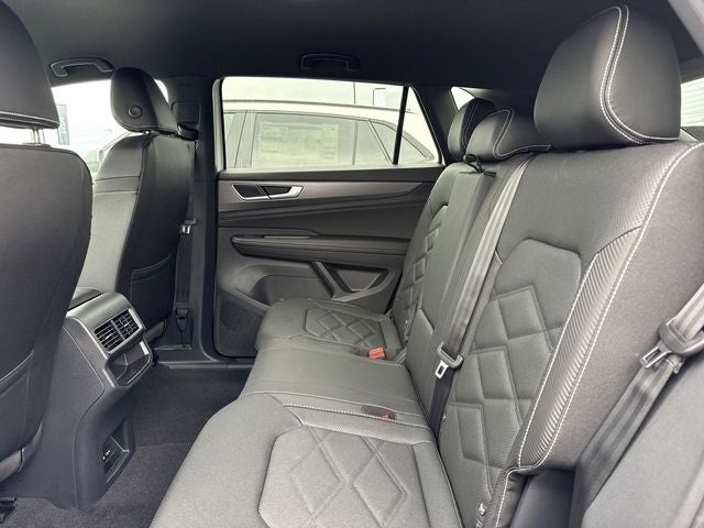 2026 Volkswagen Atlas Cross Sport 2.0T SE