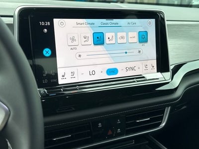 2026 Volkswagen Atlas Cross Sport SE