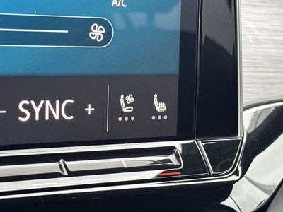 2025 Volkswagen Atlas Cross Sport 2.0T SE