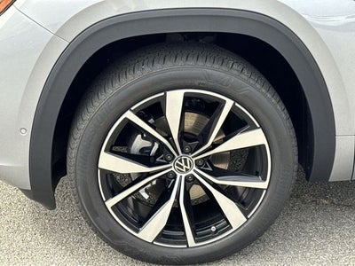 2026 Volkswagen Atlas Cross Sport 2.0T SEL Premium R-Line