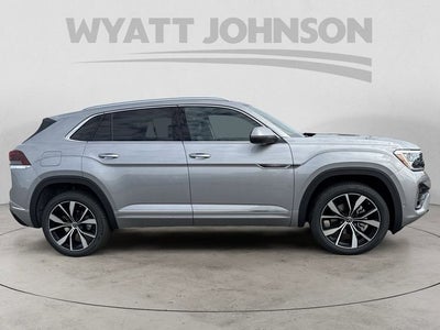 2026 Volkswagen Atlas Cross Sport 2.0T SEL Premium R-Line