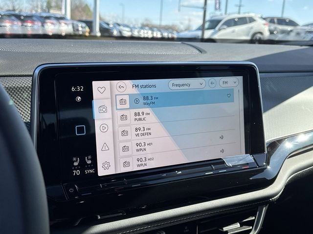 2026 Volkswagen Atlas Cross Sport 2.0T SEL Premium R-Line