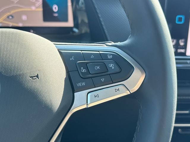 2026 Volkswagen Atlas Cross Sport SEL Premium R-Line