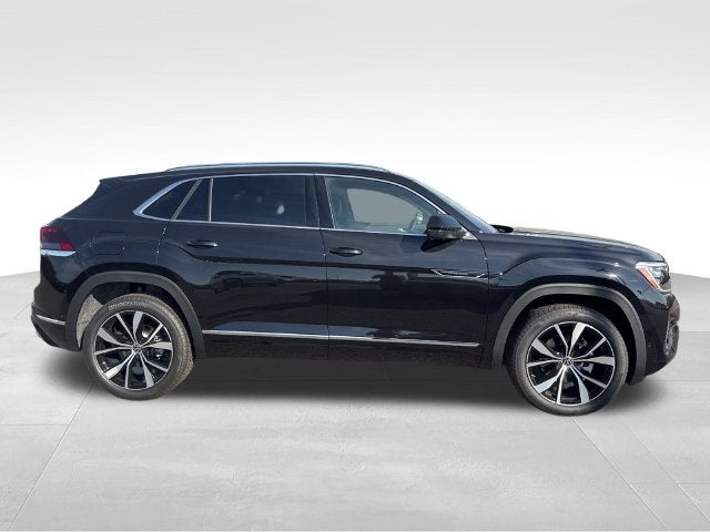 2026 Volkswagen Atlas Cross Sport SEL Premium R-Line