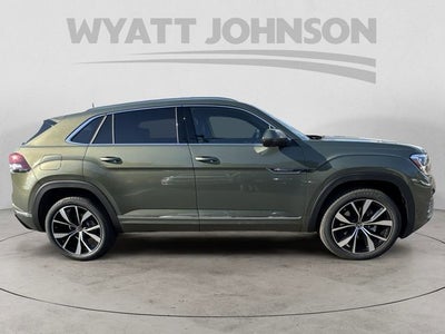 2026 Volkswagen Atlas Cross Sport 2.0T SEL Premium R-Line