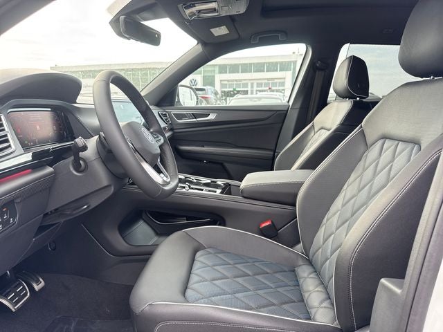 2026 Volkswagen Atlas Cross Sport SEL Premium R-Line