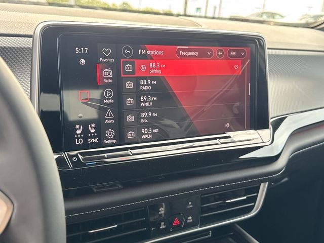 2026 Volkswagen Atlas Cross Sport SEL Premium R-Line