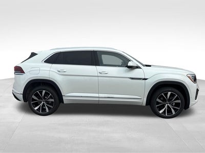 2026 Volkswagen Atlas Cross Sport SEL Premium R-Line