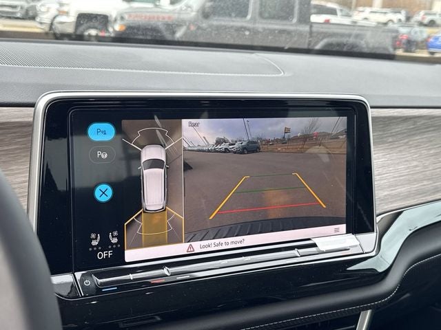 2026 Volkswagen Atlas 2.0T SEL Premium R-Line