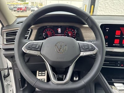 2026 Volkswagen Atlas 2.0T SEL Premium R-Line