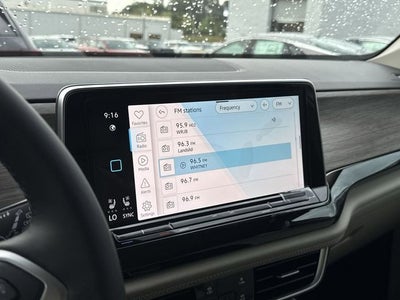 2026 Volkswagen Atlas 2.0T SEL Premium R-Line