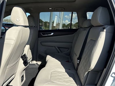 2026 Volkswagen Atlas 2.0T SEL Premium R-Line