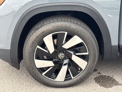 2026 Volkswagen Atlas Cross Sport SE w/Technology