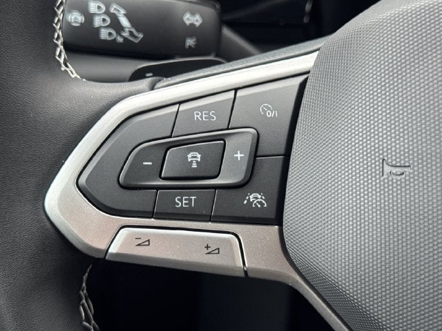 2026 Volkswagen Atlas Cross Sport SE w/Technology