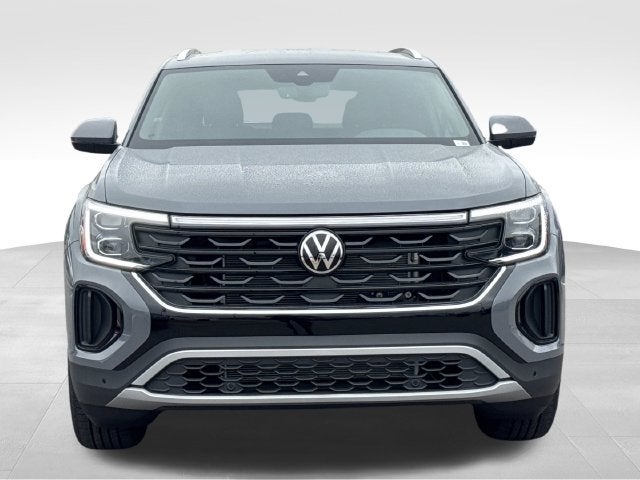 2026 Volkswagen Atlas Cross Sport SE w/Technology