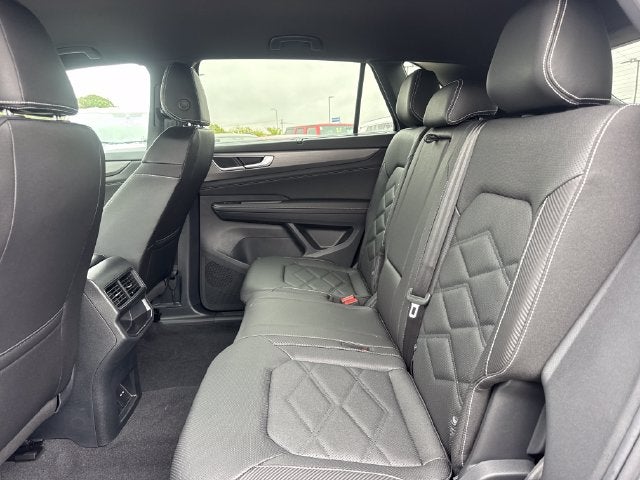 2026 Volkswagen Atlas Cross Sport SE w/Technology