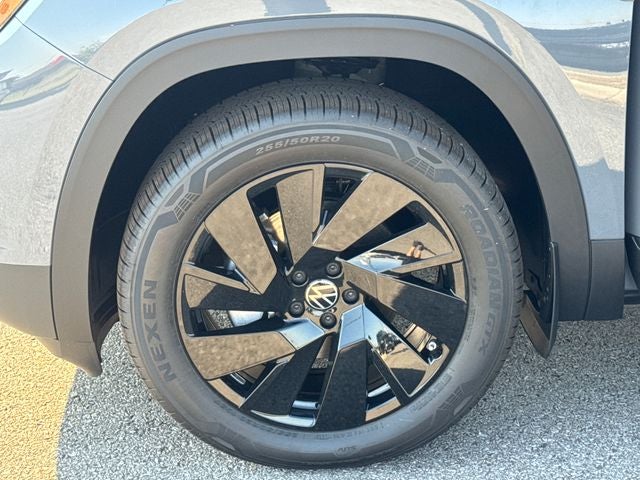 2026 Volkswagen Atlas Cross Sport SE w/Technology