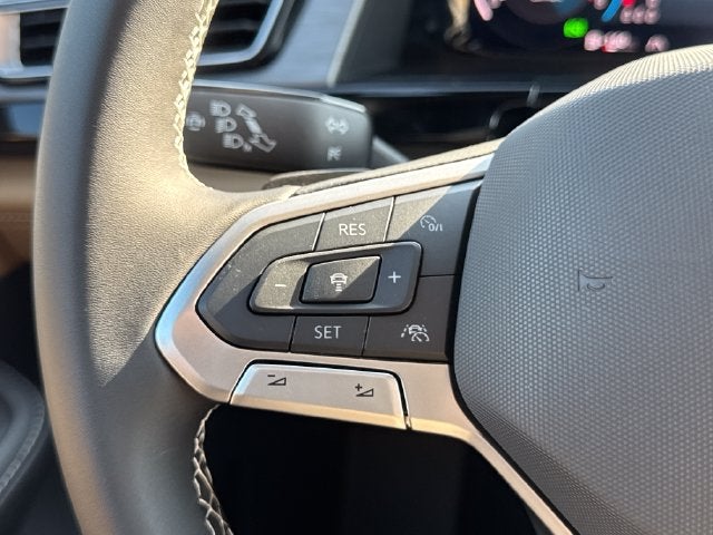 2026 Volkswagen Atlas Cross Sport SE w/Technology