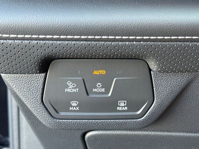 2026 Volkswagen Atlas Cross Sport SE w/Technology