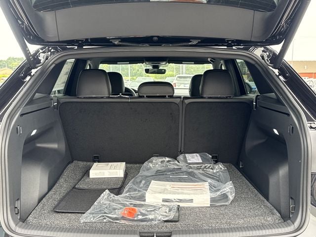2026 Volkswagen Atlas Cross Sport SE w/Technology