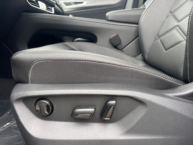 2026 Volkswagen Atlas Cross Sport SE w/Technology