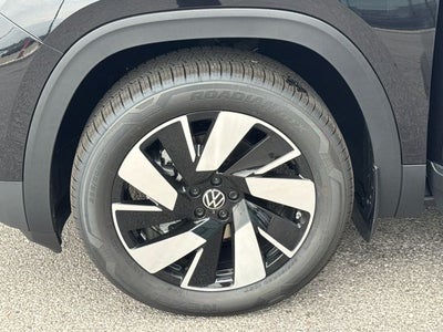 2026 Volkswagen Atlas Cross Sport SE w/Technology