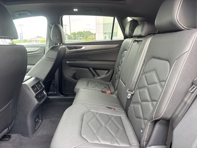 2026 Volkswagen Atlas Cross Sport SE w/Technology