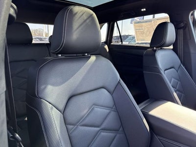 2026 Volkswagen Atlas Cross Sport 2.0T SE w/Technology