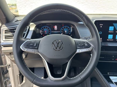 2026 Volkswagen Atlas Cross Sport 2.0T SE w/Technology
