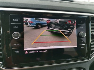 2022 Volkswagen Atlas 3.6L V6 SE w/Technology