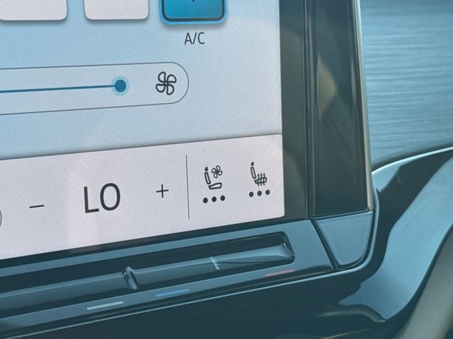 2026 Volkswagen Atlas Cross Sport SE