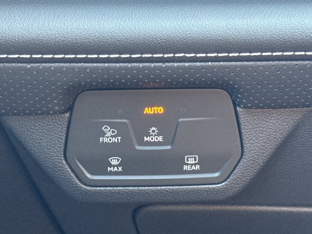 2026 Volkswagen Atlas Cross Sport SE