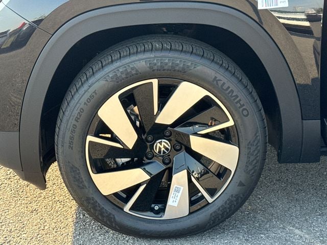 2026 Volkswagen Atlas Cross Sport SE w/Technology