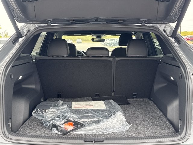 2026 Volkswagen Atlas Cross Sport SE w/Technology