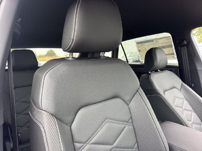 2026 Volkswagen Atlas Cross Sport SE w/Technology
