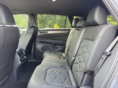 2026 Volkswagen Atlas Cross Sport 2.0T SE w/Technology