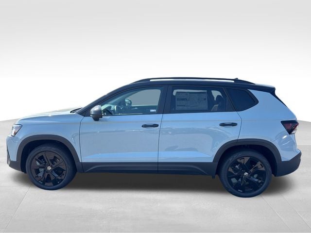 2026 Volkswagen Taos 1.5T SE Black