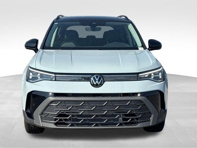 2026 Volkswagen Taos 1.5T SE Black