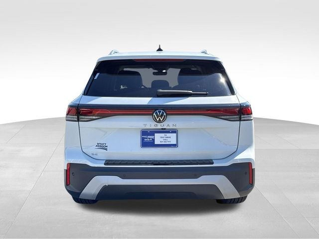 2026 Volkswagen Tiguan 2.0T SE