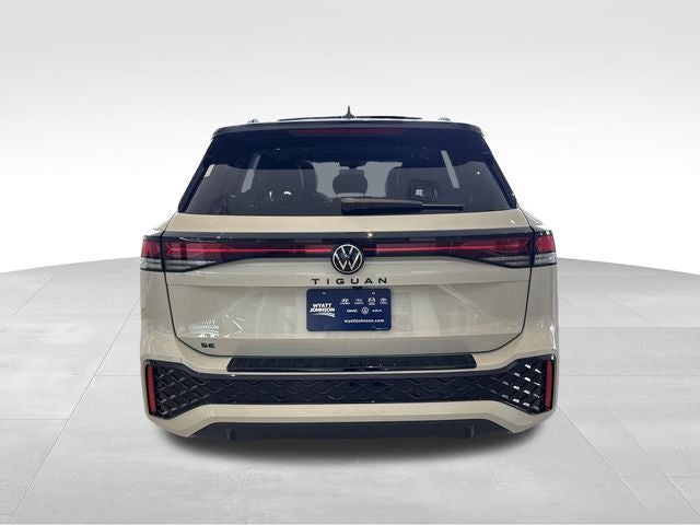 2026 Volkswagen Tiguan 2.0T SE R-Line Black