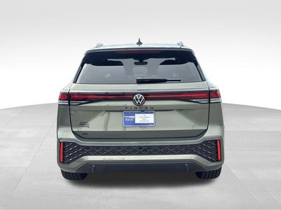 2026 Volkswagen Tiguan 2.0T SE R-Line Black