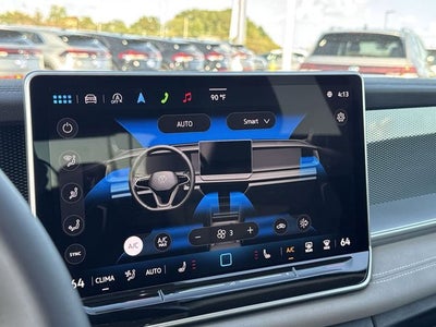 2025 Volkswagen Tiguan 2.0T SE