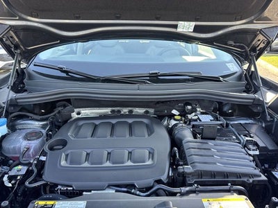2025 Volkswagen Tiguan 2.0T SE